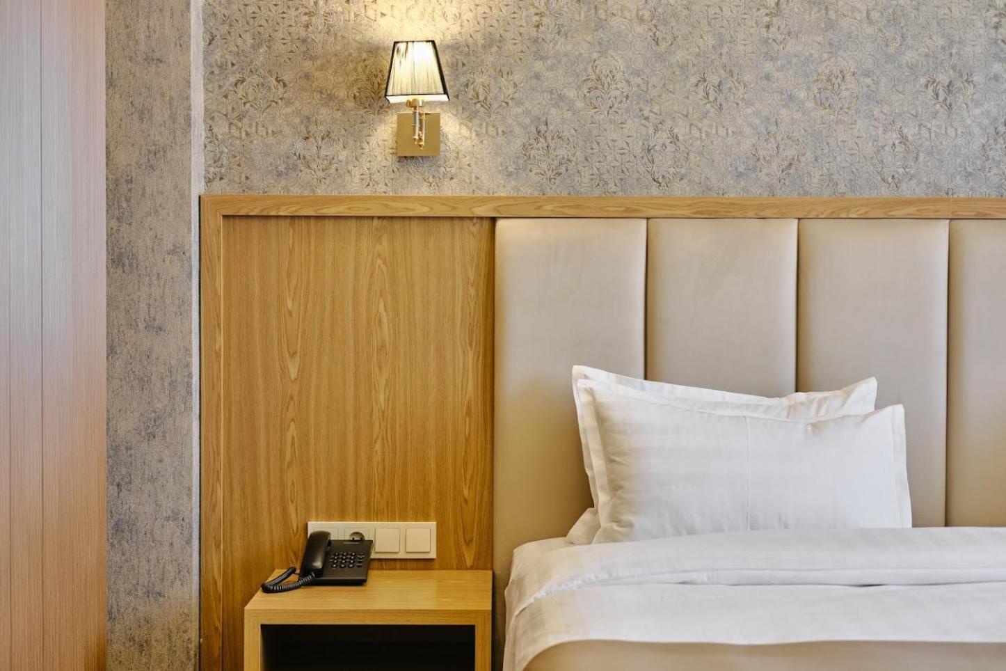 Al Anvar Halal Hotel By Hotelpro Group Tashkent Exterior foto